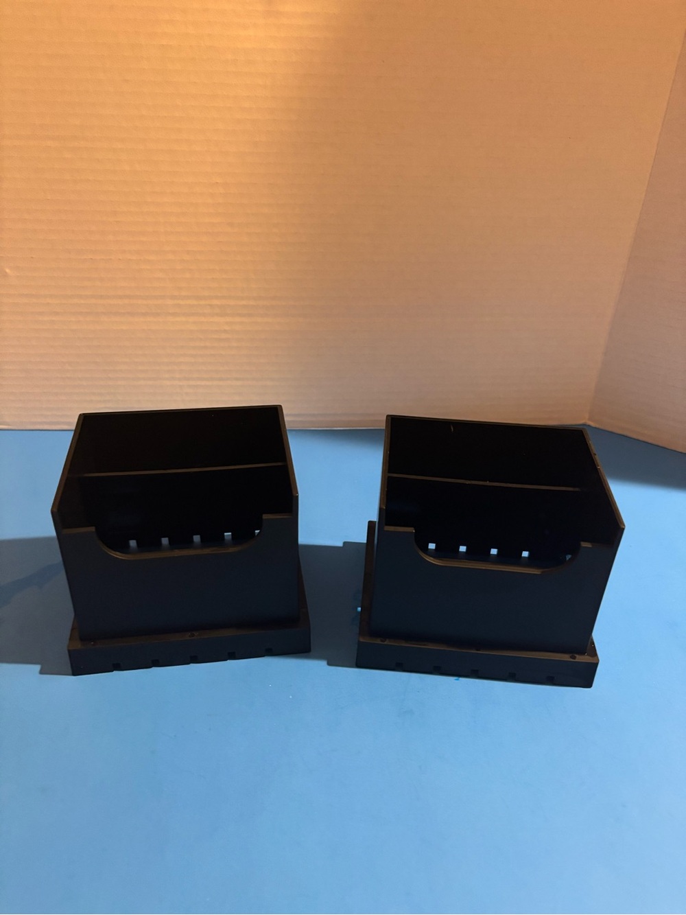 2 Game Toppers Castle Dice Towers